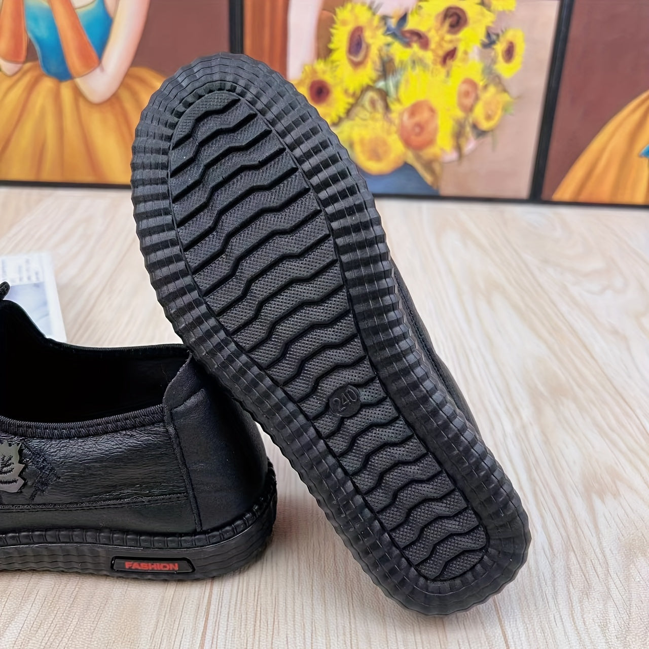 🔥Last Day Promotion 50% OFF - Women's Comfortable Soft-Soled Handcrafted Leather Orthopaedic Shoes
